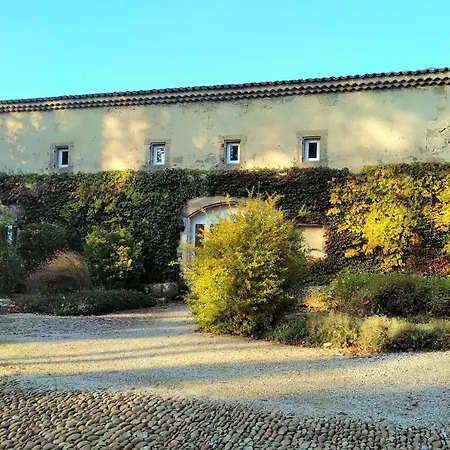 Une chambre de la magnanerie sans petit déjeuner *